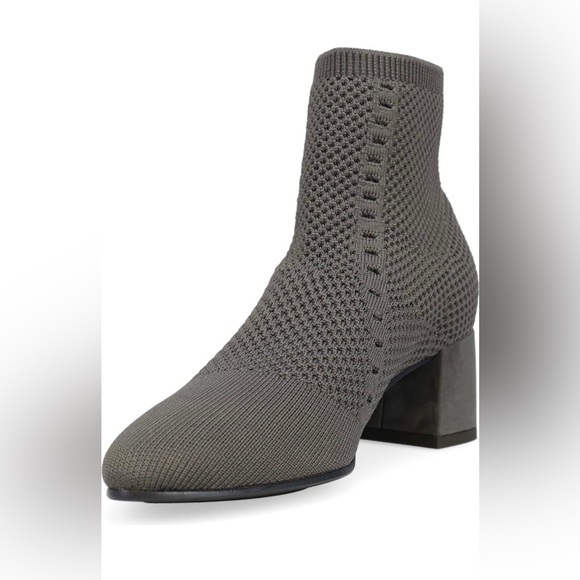 Eileen Fisher “Honey” stretch knit bootie, size 8.5 - Picture 1 of 6